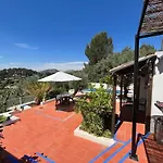 Βίλα Rios *